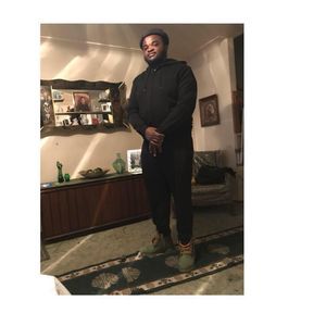 Meet your Posher, Robert